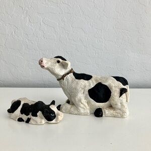 Vintage mom and baby cow and calf figurines farmhouse rustic decor